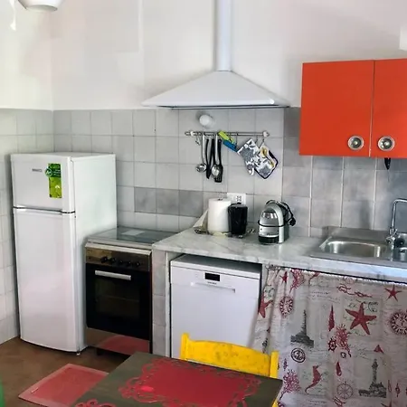 Maison De Mirella Apartment