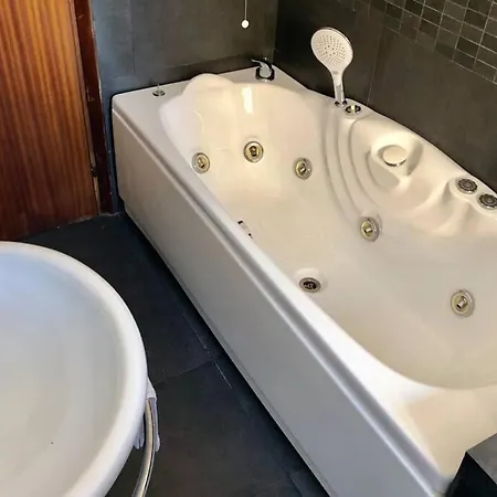 Maison De Mirella Apartment